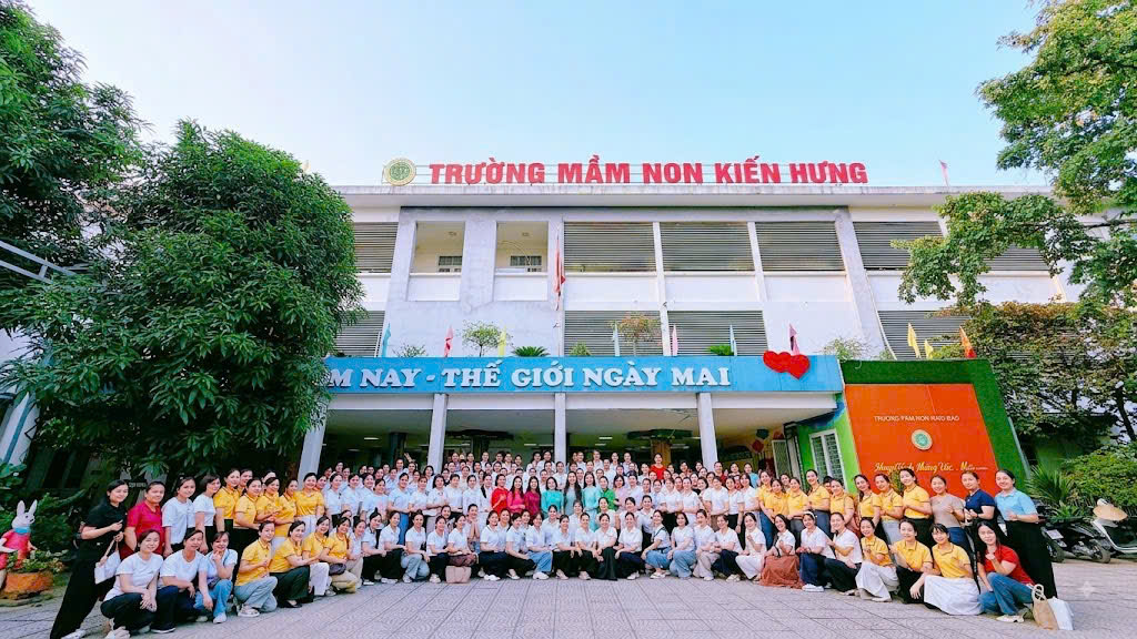TRƯỜNG MẦM NON KIẾN HƯNG GIAI ĐOẠN PHÁT TRIỂN MỚI VỚI TẦM NHÌN TIN GỌN, HIỆU QUẢ VÀ CHẤT LƯỢNG CAO