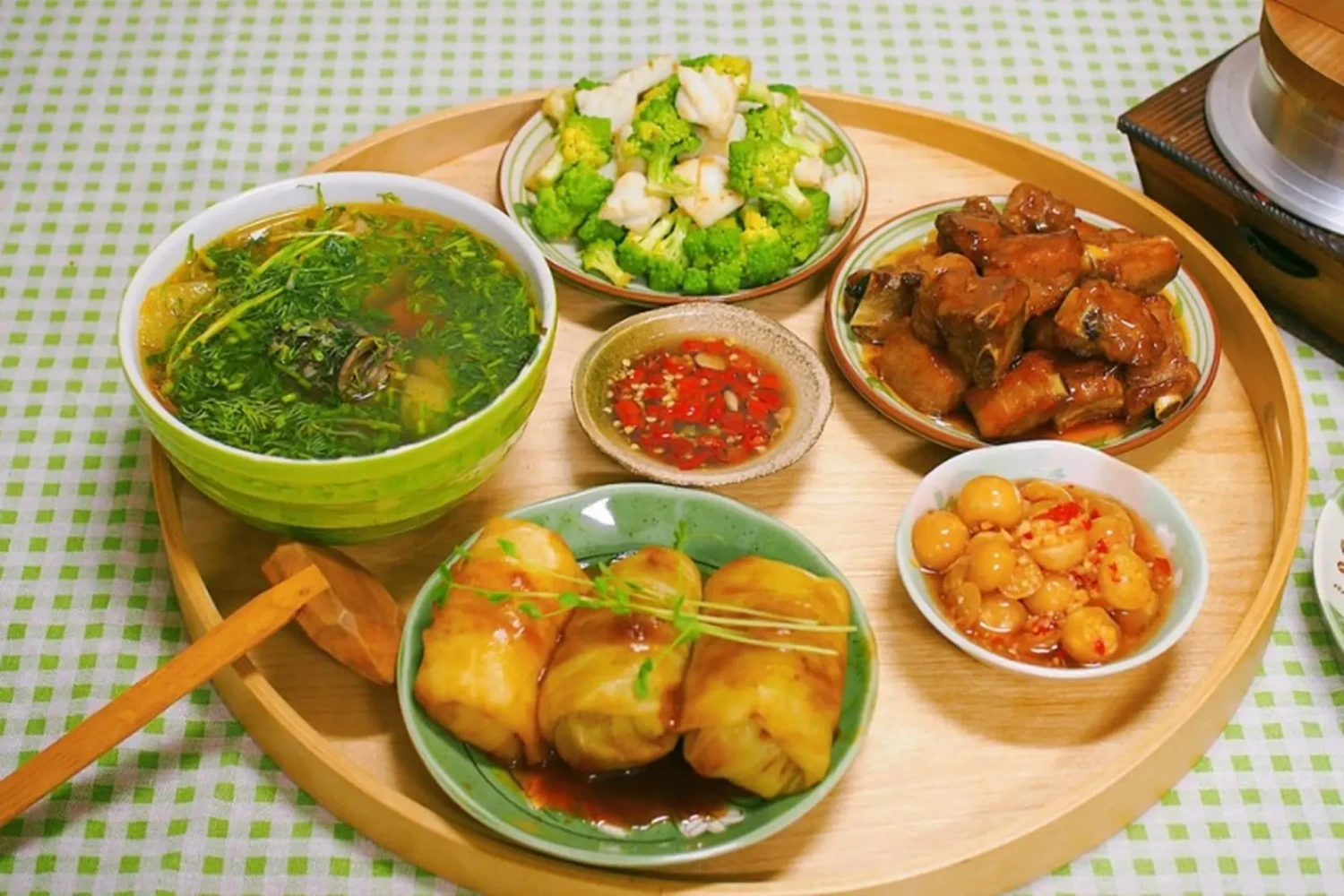 Thực đơn ăn sáng tháng 4/2026